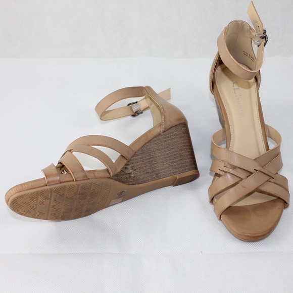 Tan strappy wedges - Picture 4 of 6
